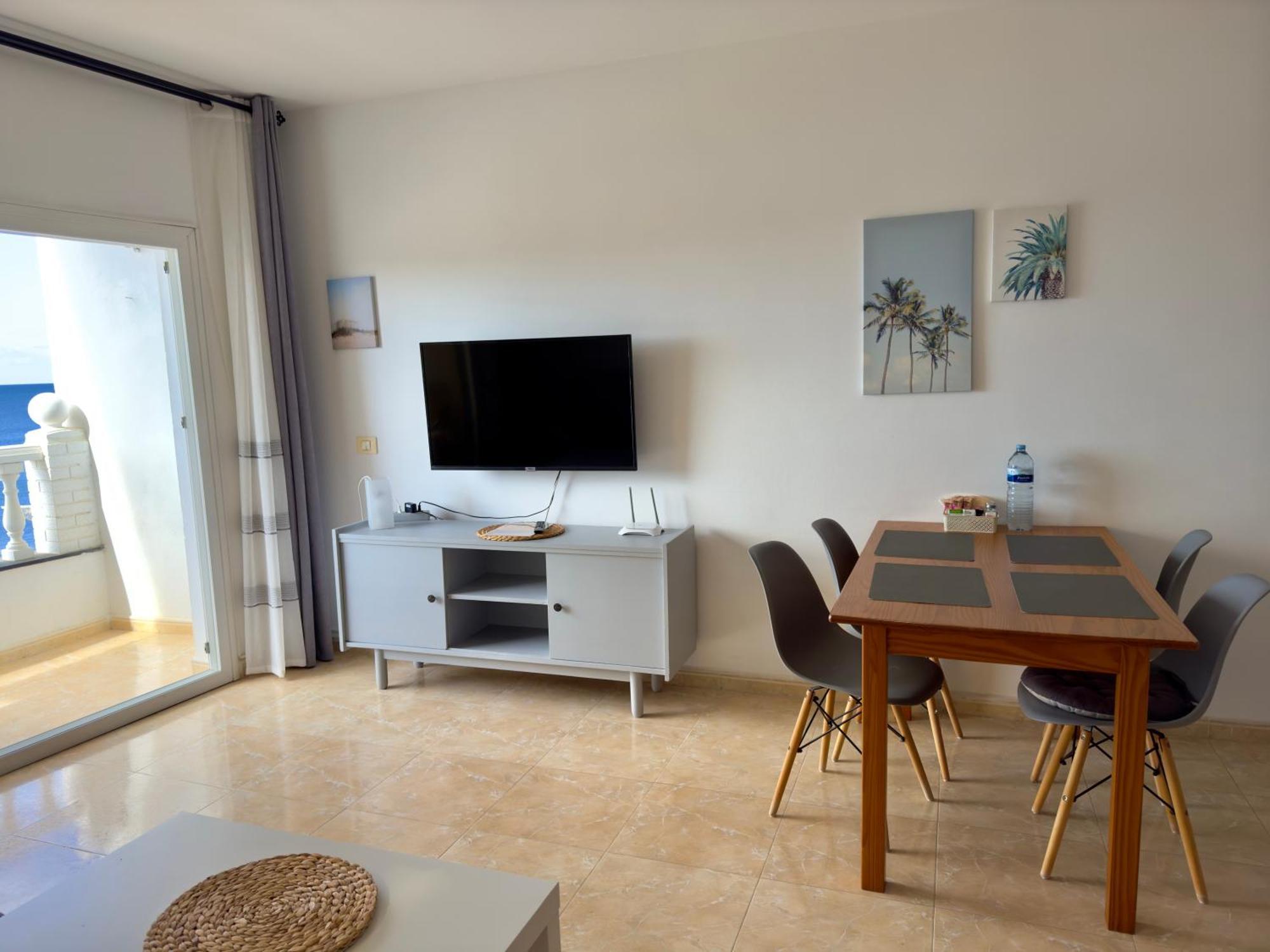 Arguineguin Sunset Apartment Room photo